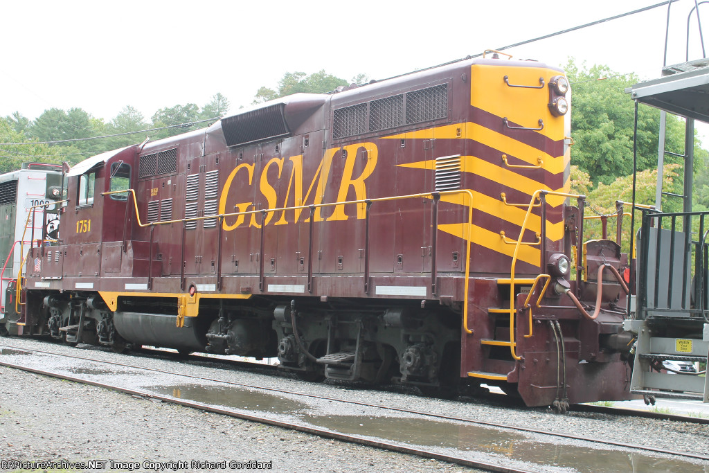 GSMR 1751